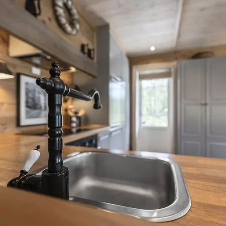 Charming In Hemsedal Golf Alpin - Ideal For Families, Fishing & Skiing *